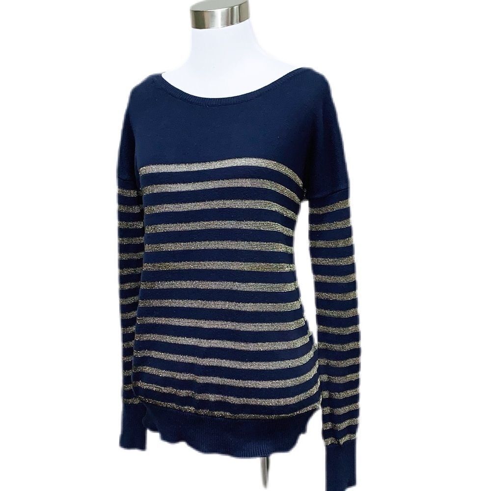 GAP sweater